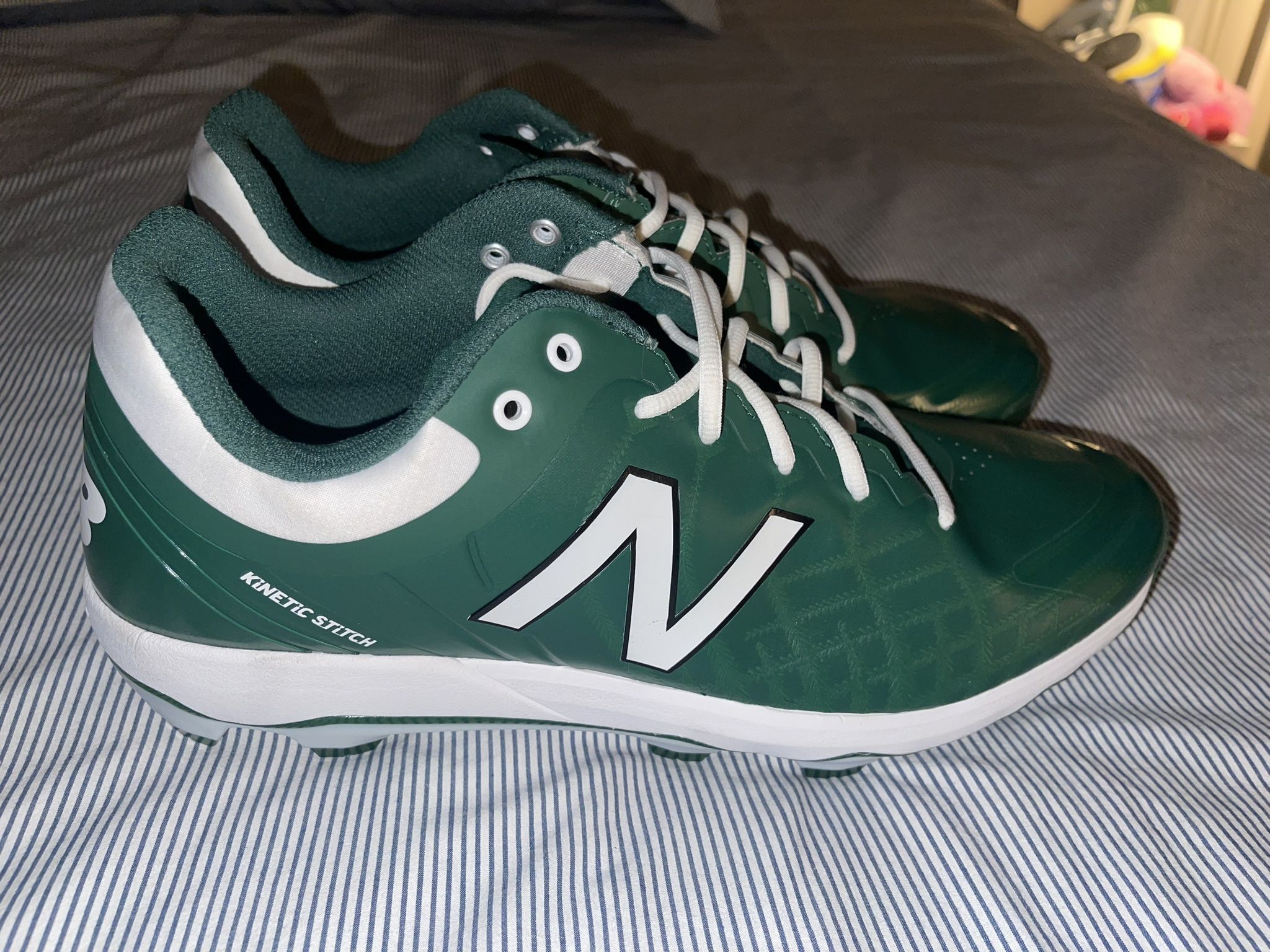 Mens New Balance 4040v5 Molded Baseball Cleats Size 15 Forest Green/White