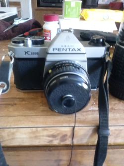 Intex 1000 used but an excellent working order comes with two lenses