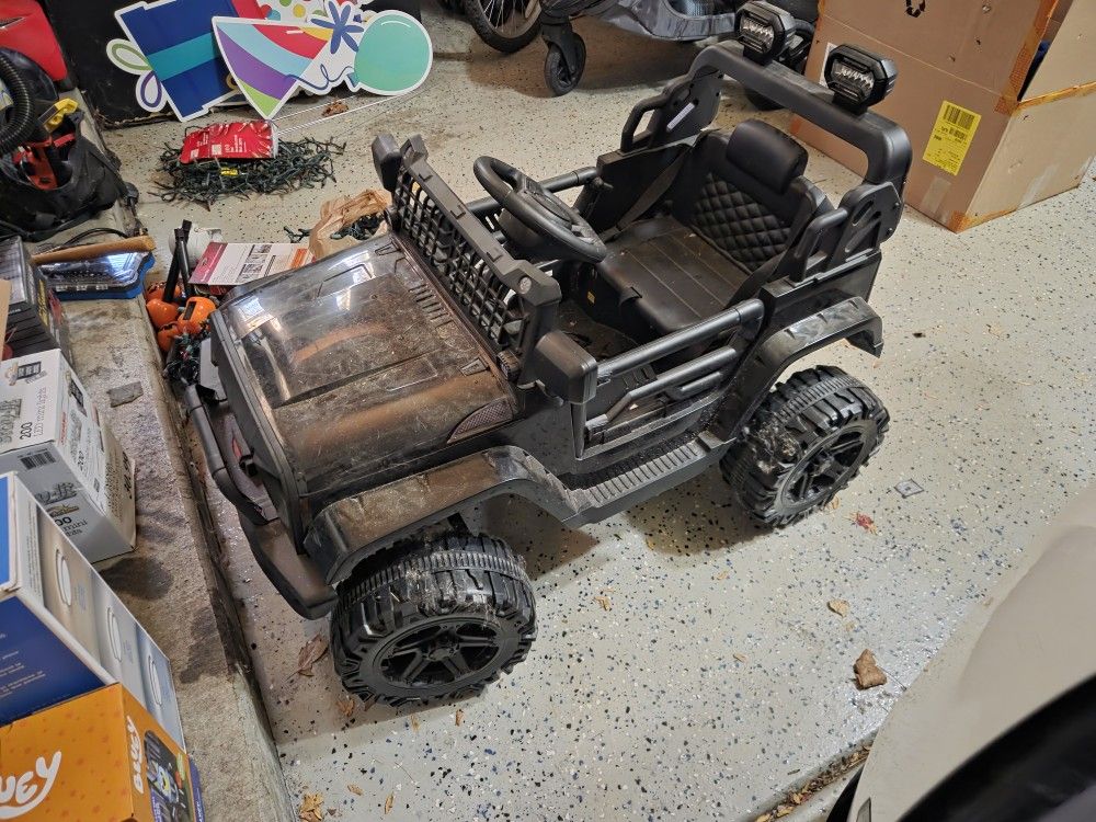 Power Wheels Jeep