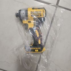 XR Dewalt Drill Impact Drill