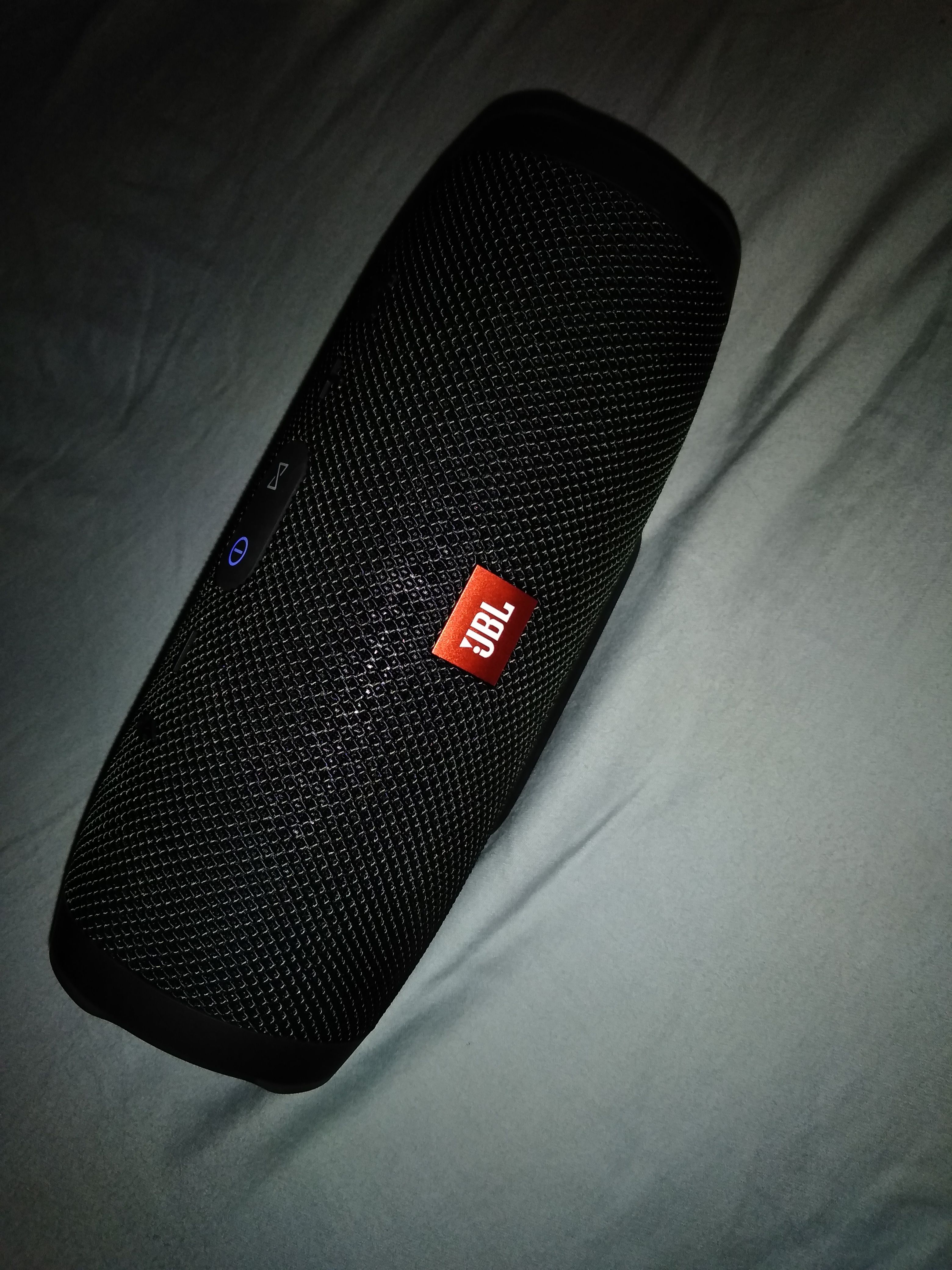 Jbl charge 3 Bluetooth speaker