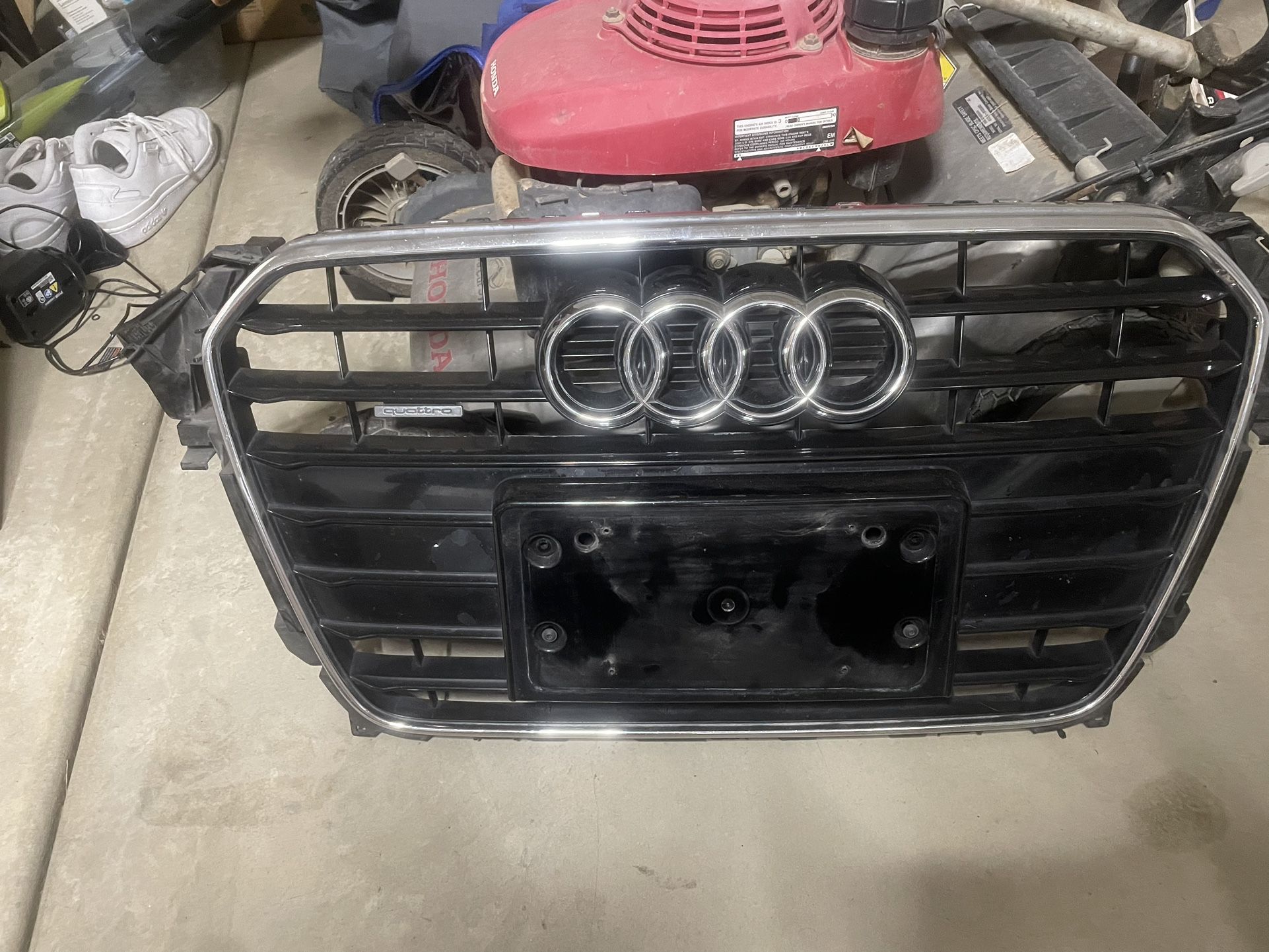 Audi Grill 