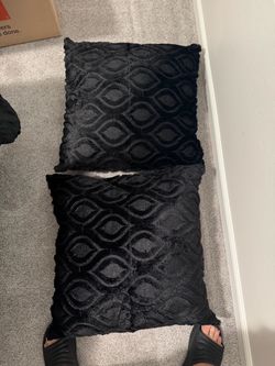 2 large decor pillows