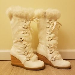 Womens' White Boots size 8.5