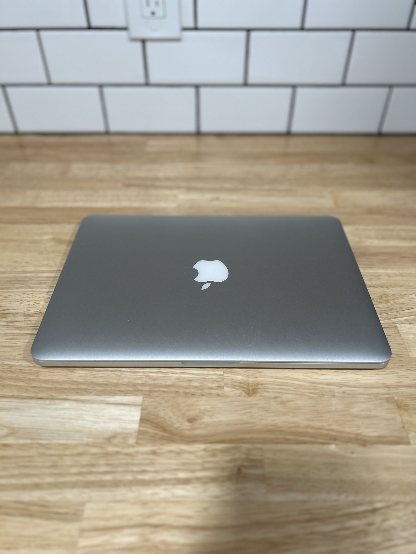 MacBook Pro (Retina, 13 Inch, Early 2015)