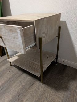 Night stand
