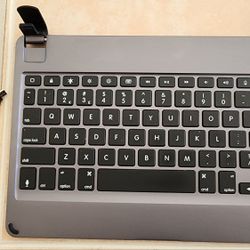 Brydge Wireless Keyboard
