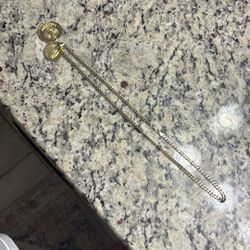 31.5 Grams Of Gold Chain And Pendant