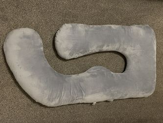 Pregnancy pillow