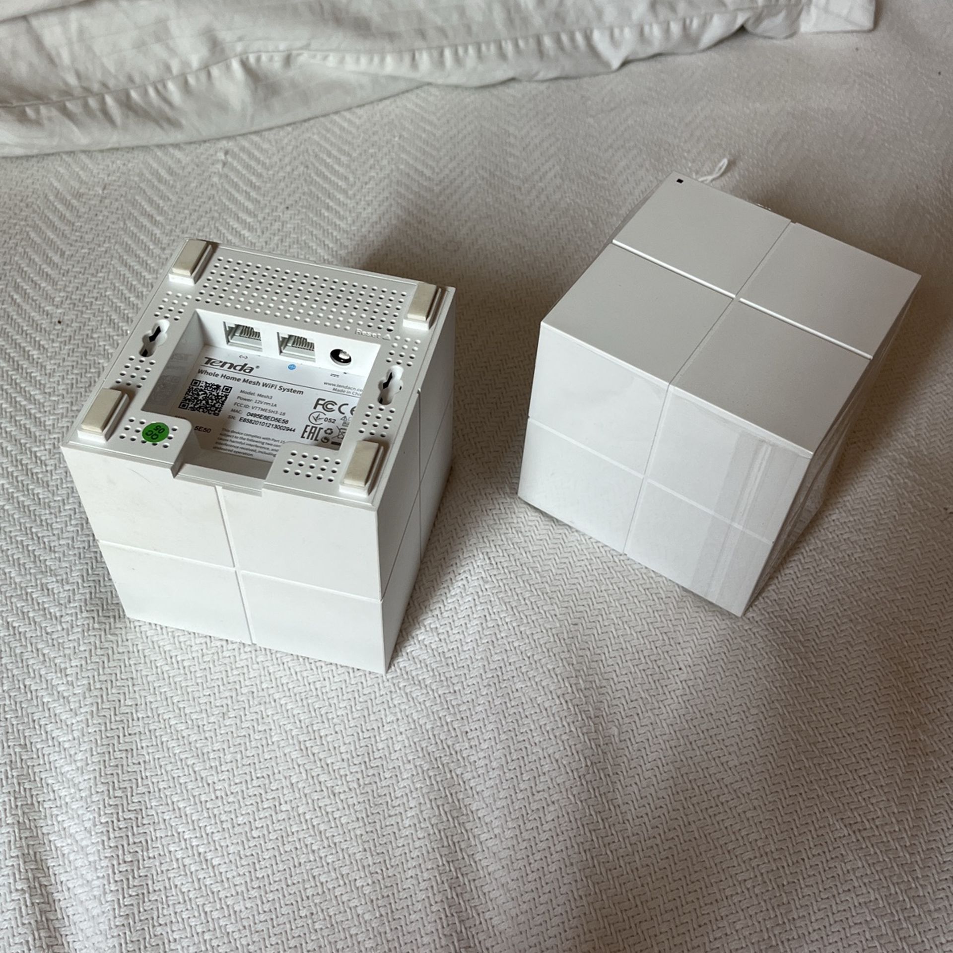 Tenda WiFi Mesh Router Set