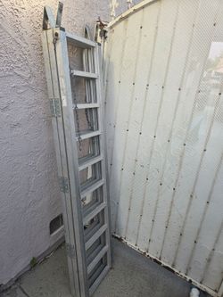 Tri fold Motorcycle ramp