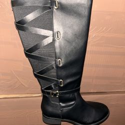 Boots (Thalia Sodi) 