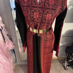 Traditional women thobe dress size 1