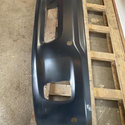 front bumper 2013-2018 ram 1500. new to paint match se habla español. 