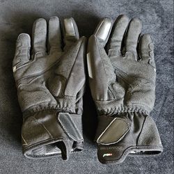 Dainese Winter Gloves + Alpinestars Neck Warmer