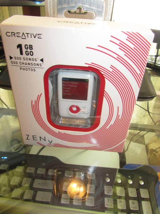 Creative Zen Stone/MP3 WMA media player 1GB GO unopened sealed box new