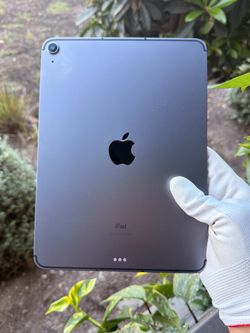 iPad Air 4th gen 64 GB Cellular Unlocked 87% Battery Health