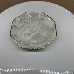 Jewlery Tray by Bobbi Brown x Stephanie Gottlieb Cosmetic