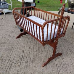 Jenny lind baby cradle