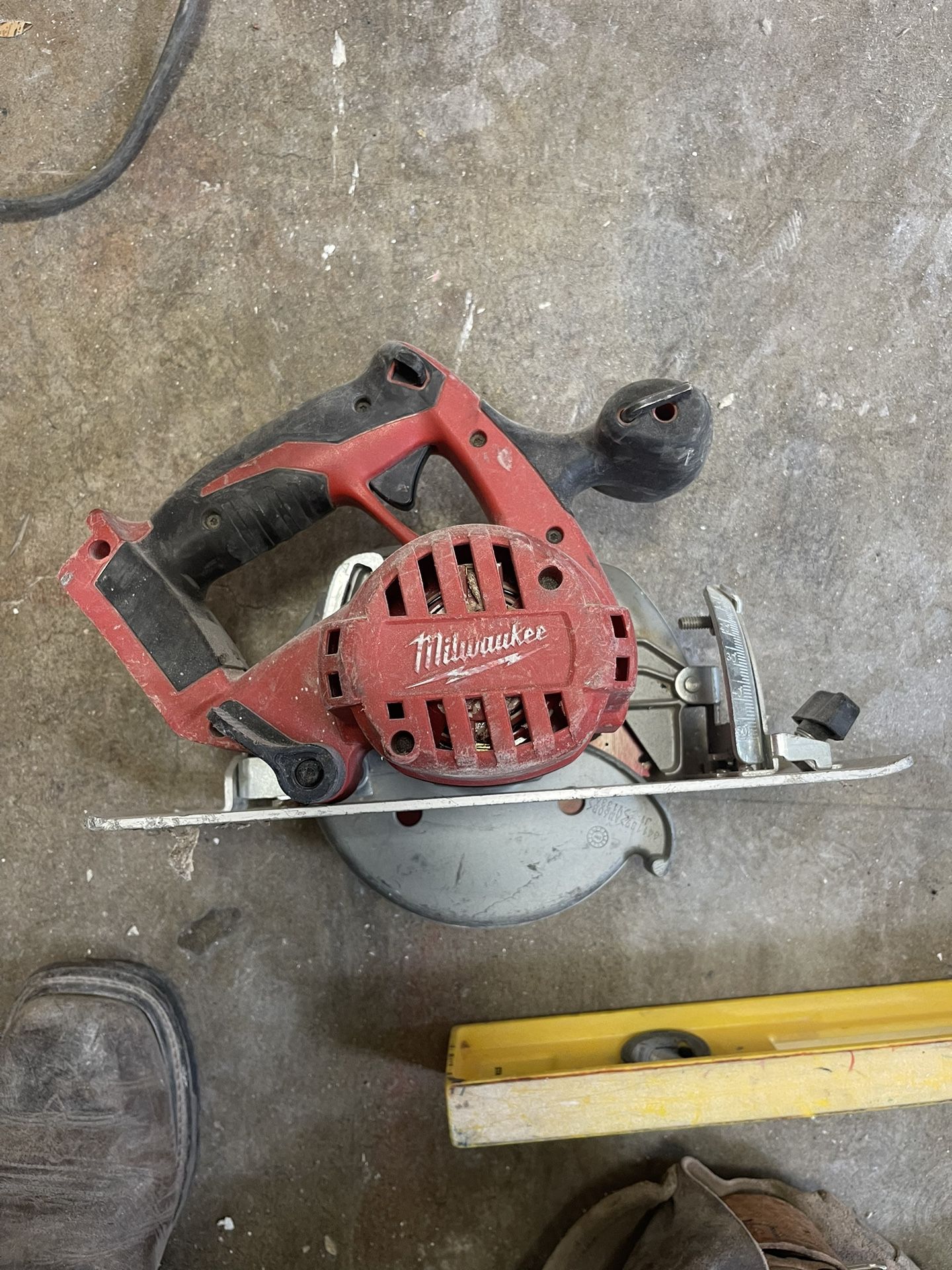 Milwaukee Circular Saw