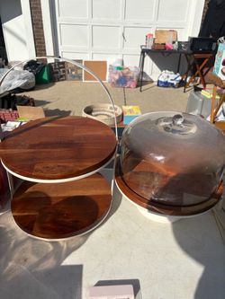 Fruit and cake stand
