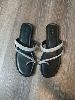 Women's sandals size 8