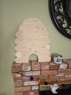 My First Bee-Day Monthly Picture Board