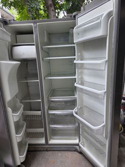Fridge side by side