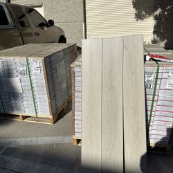 Vinyl Waterproof Flooring  Diferentes Colores Start A $1.75