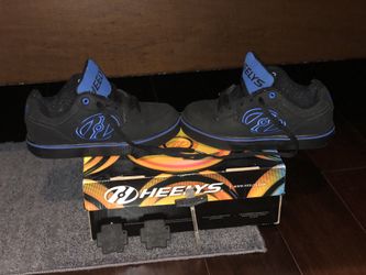 Heelys Size 4