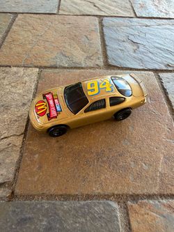 Hot Wheels toy car mfg for mcd corp 1998 Mattel