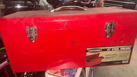 21” Voyager Toolbox Red