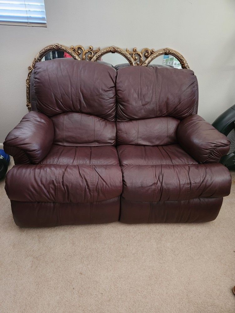Recliner Leather Burgundy Loveseat