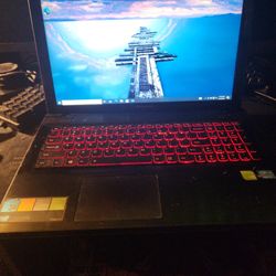 Lenovo Y500