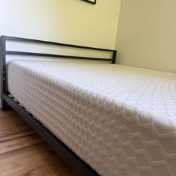 Metal Queen Bed Frame (only) 