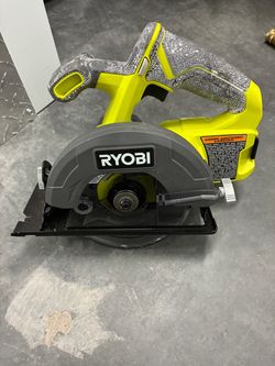 Ryobi one+ 5.5 Circular Saw with blade