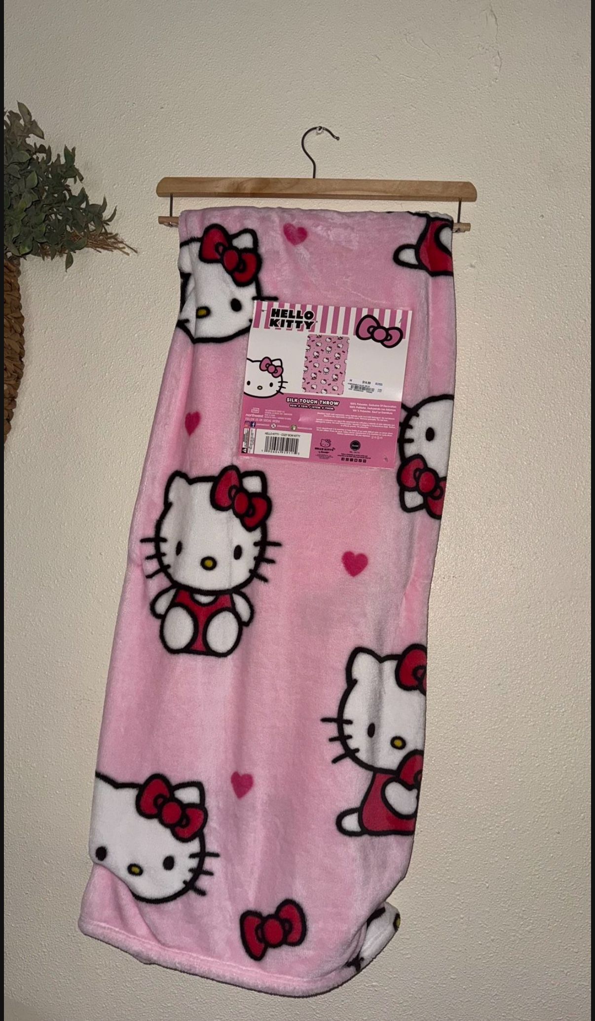Hello Kitty Blanket