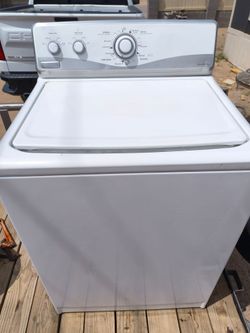 Washer/lavadora free delivery maytag