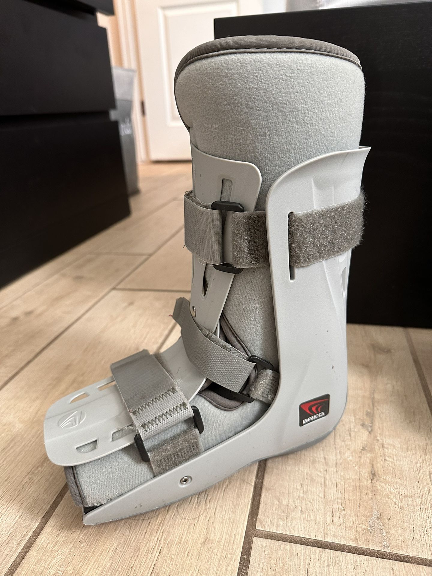 Bregg Mid Calf Fracture/ Sprain Boot