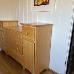 Baby Changing Table And Dresser