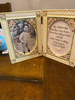 Vintage floral hinged double picture frame