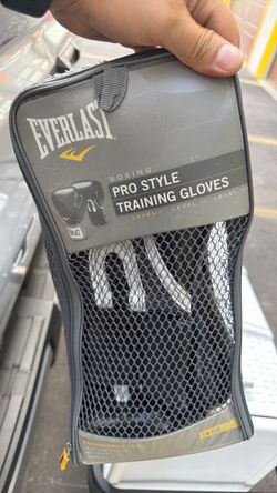 Boxing gloves New