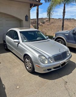 2005 Mercedes E320