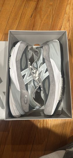New Balance 990v6