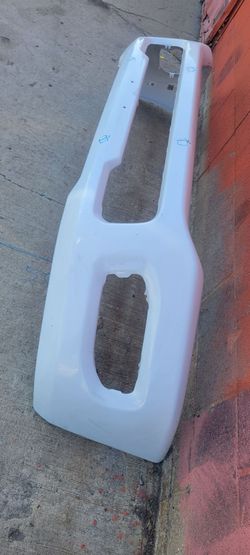 20 dodge Ram 2500 front bumper