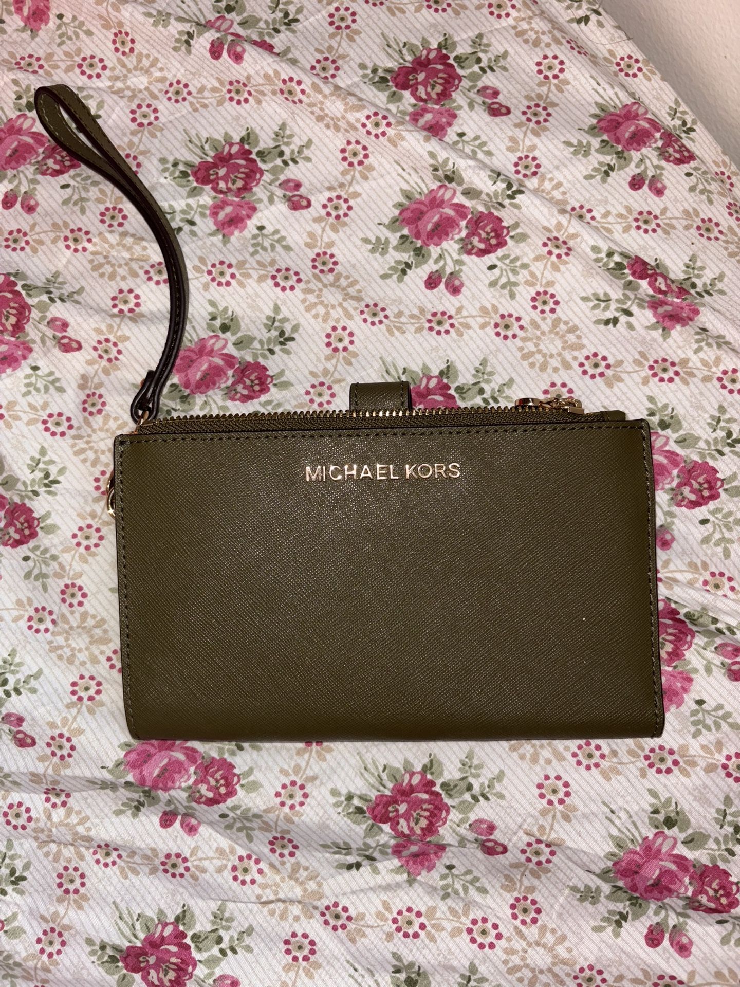 wristlet wallet