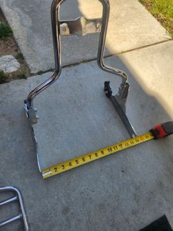Harley-Davidson Breakout backrest