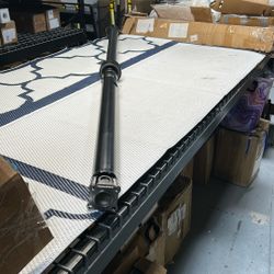 81” Rear Driveshaft – Chevy Silverado / GMC Sierra 1500 Crew Cab Long Bed – 2 Piece – New