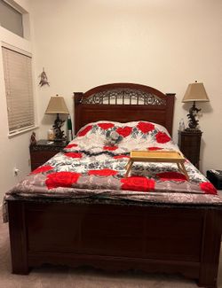 Bedroom bed set night stands mattress mirror drawers