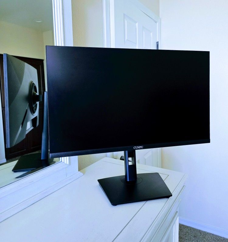 28" Monitor / Swivel Vertical